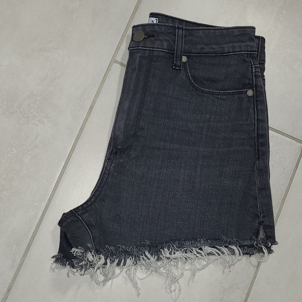 PAIGE Margot Short W/ 27 Indigo High Rise Raw Hem 2800000-IND NWT - Picture 9 of 13